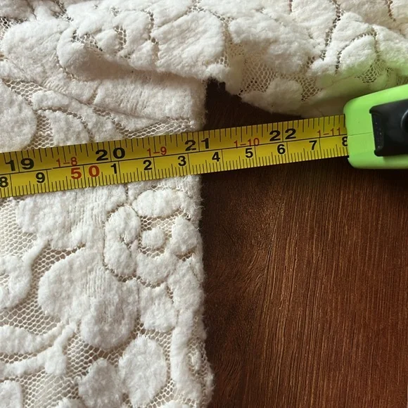 BNWOT Maurices classy off white lined floral top - Picture 11 of 15